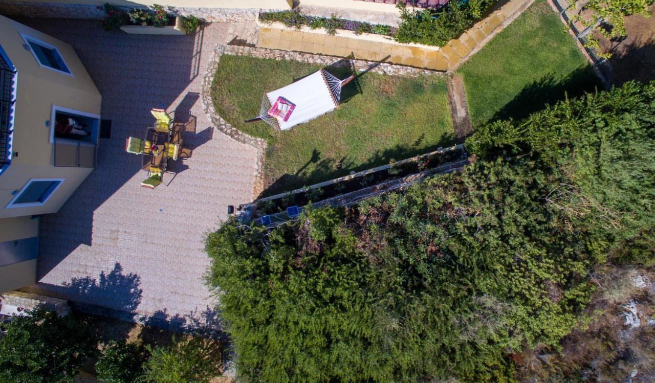 Sunny Hideaway Residence Close To The Nature Argoulidhés Buitenkant foto